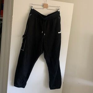 Black sweatpants cargo PUMA size XL